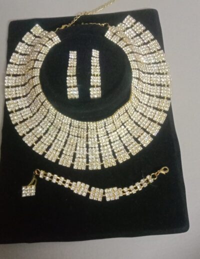 necklace set