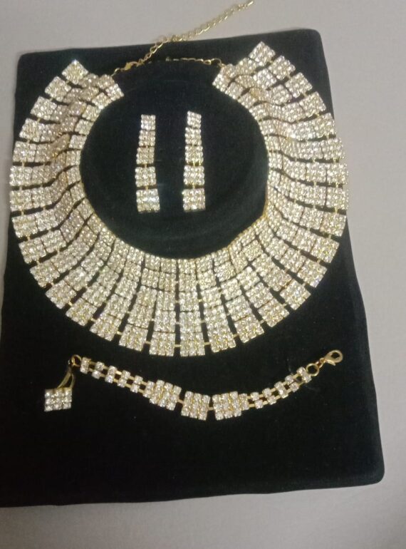 necklace set